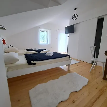 Sobe Zizi Bed and breakfast Jajce