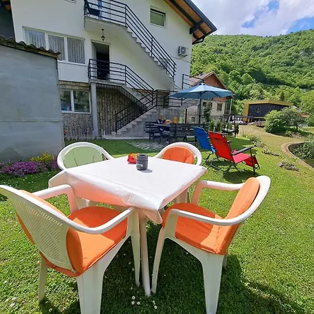 Sobe Zizi Bed and breakfast Jajce