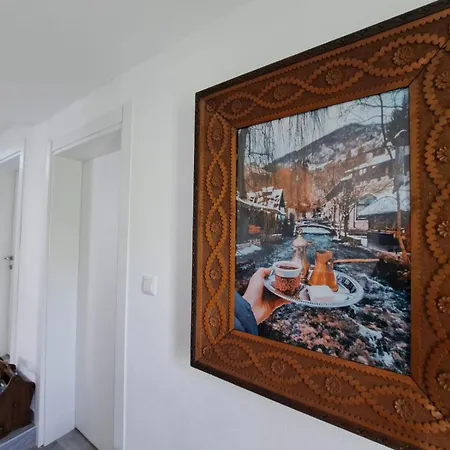Sobe Zizi Nocleg ze śniadaniem Jajce